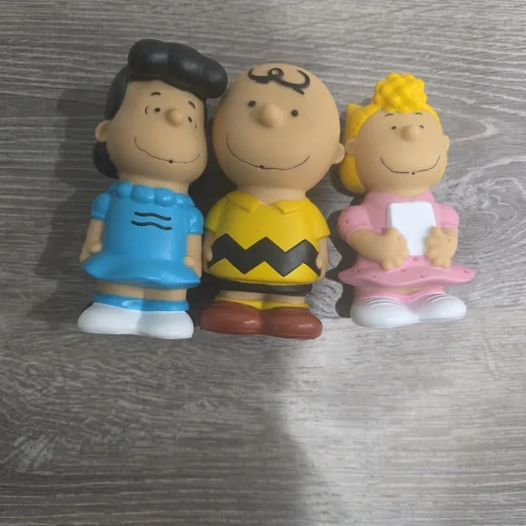Peanuts JP Just Play Charlie Brown & Co Squishy Rubber Figures Vintage. - Picture 1 of 3